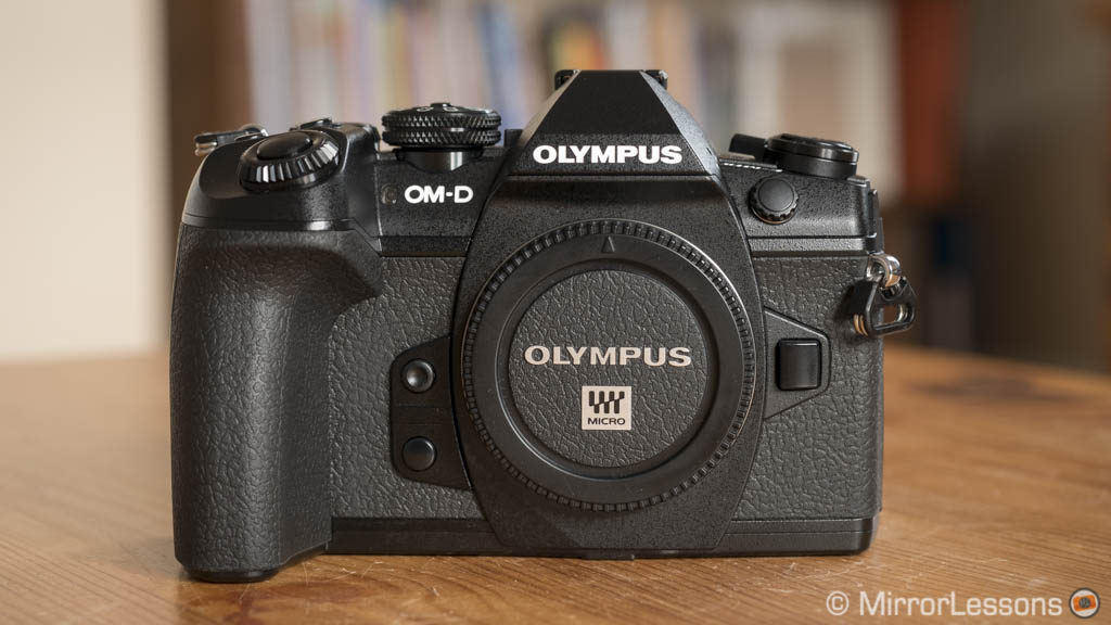 olympus omd em1 ii vs panasonic gh5