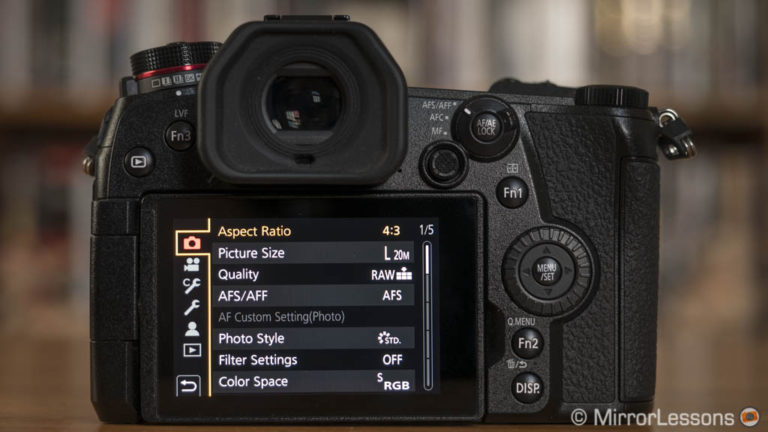 Panasonic Lumix G9 vs Olympus OM-D E-M1 II - The complete comparison ...