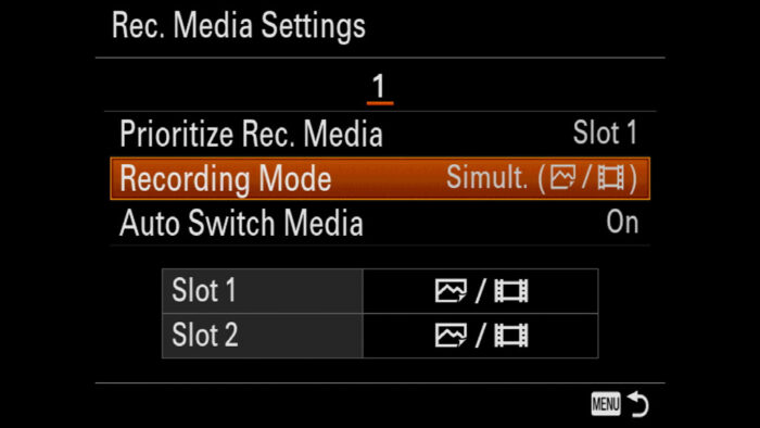 sony a7iii switch memory card