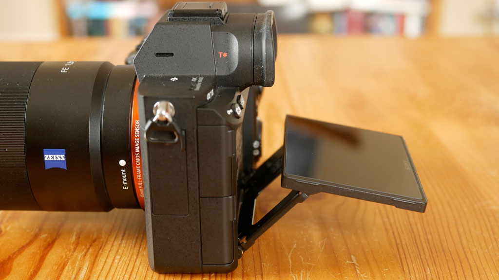 sony-a7c-vs-a7-iii-the-10-main-differences-mirrorless-comparison