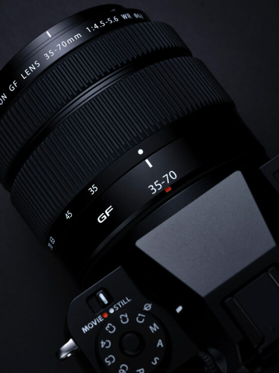 close-up on the GF 35-70mm lens