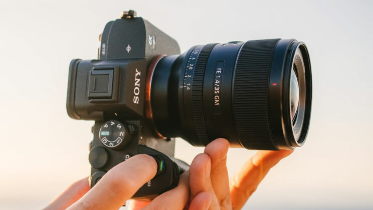 sony lens news