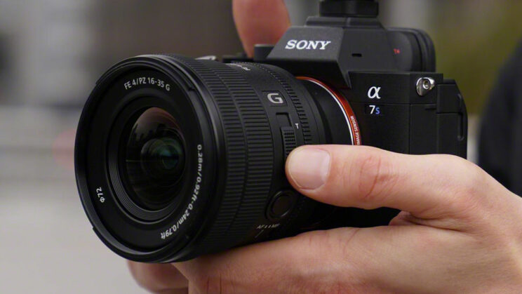 hands holding the Sony A7S III with 16-35mm attached
