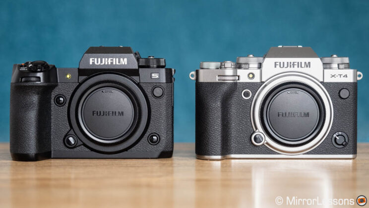 Fujifilm X-H2S and X-T4 side by side, front view