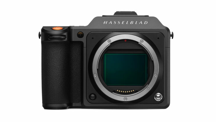 Hasselblad X2D 100C, front view