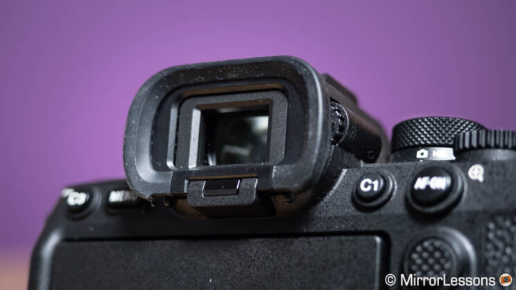 Sony A7 IV viewfinder