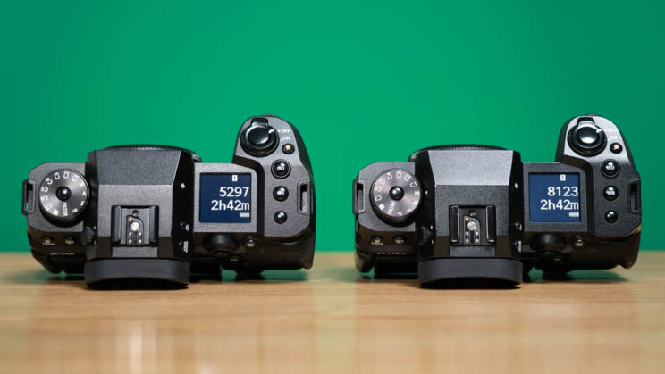 Fujifilm X-H2 and X-H2S side by side, top view