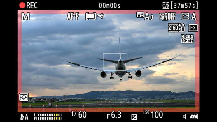 Airplane subject detection on the live view screen of the Z8