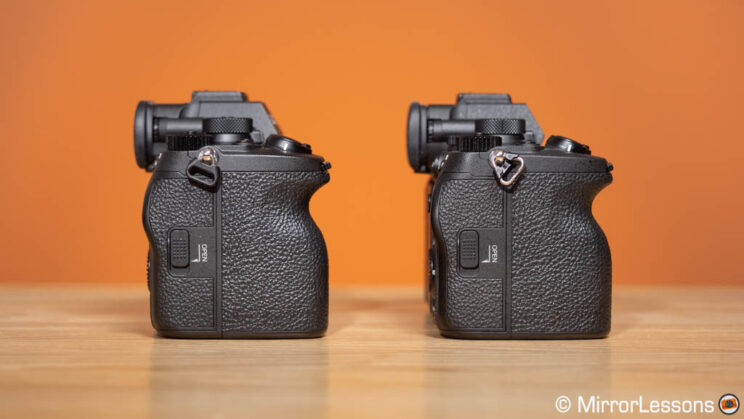 Sony A7R V and A7 IV side by side, side view