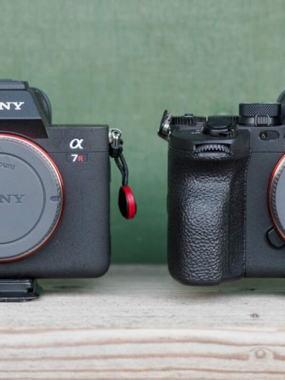 Sony A7R V and A7 IV side by side
