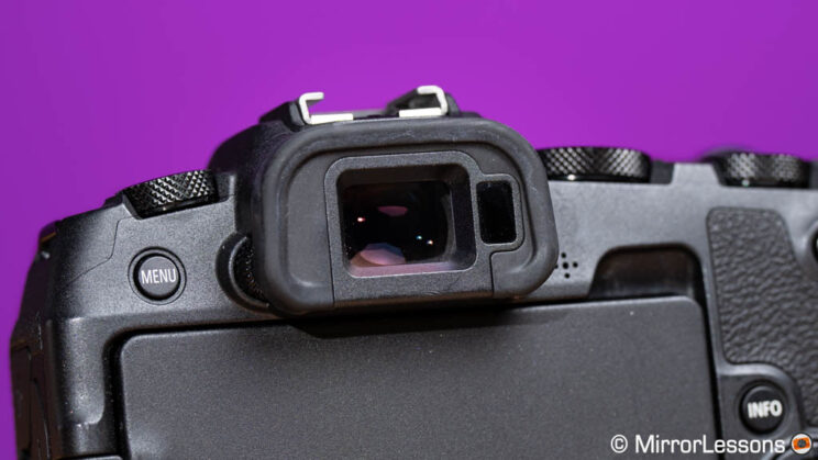Canon R8 viewfinder