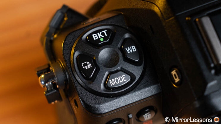 4-way buttons at the top on the Nikon Z8